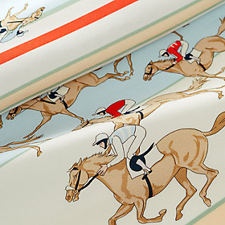 入手困難★送料込♪【HERMES】Les Courses Scarf 45 Beige Vert les-courses-scarf-45--894178S